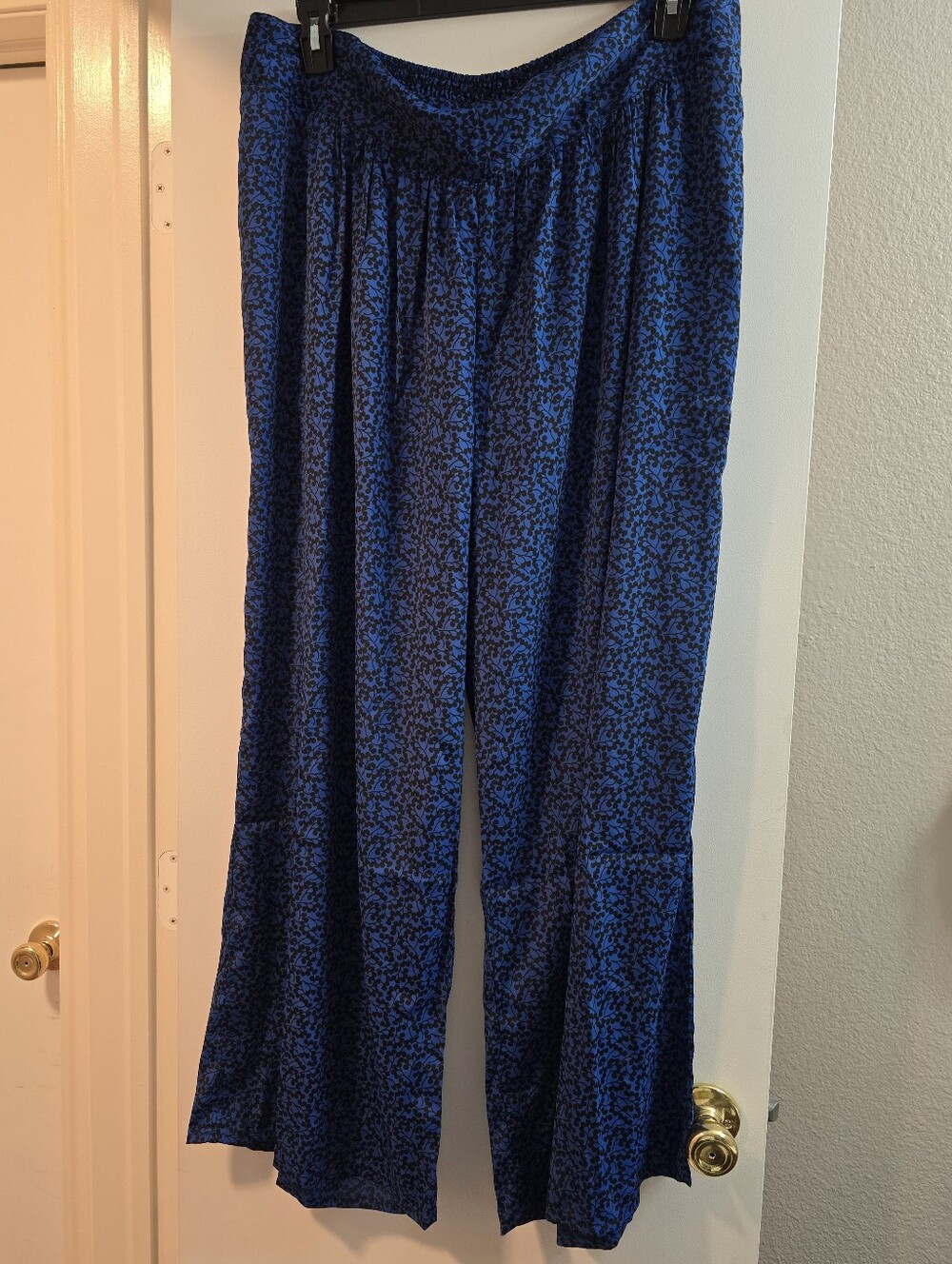 34 Band of Gypsies Blue Black Wide Leg Pants